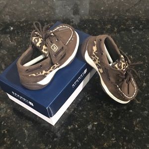 Girls Intrepid Jr. Leopard Shoes